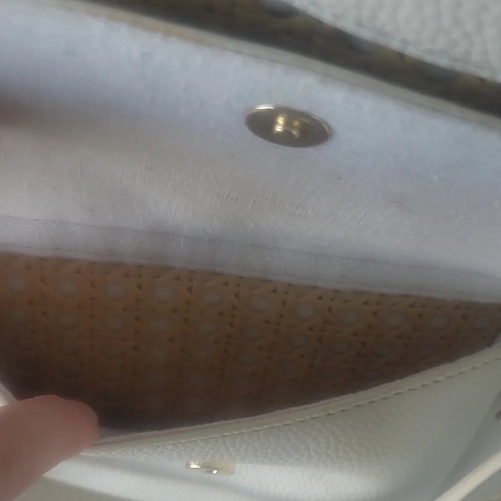 Rachel Zoe White and Tan Tote Bag - Picture 9 of 11